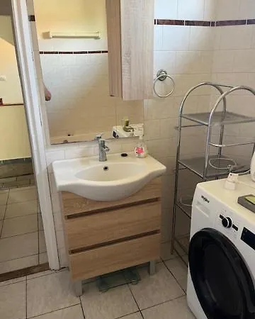 Dyta1 Apartman