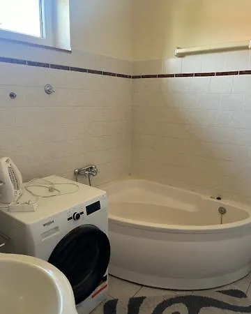 Dyta1 Apartment